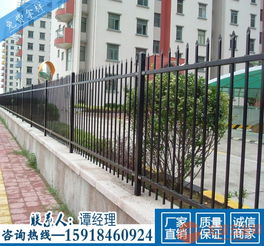 熱鍍鋅鋼彎頭式護(hù)欄 助力佛山小區(qū)與市政工程的防爬設(shè)計(jì)與出口應(yīng)用