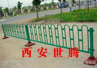 湖北武漢交通護欄廠家及京式道路護欄價格解析 | 西安世騰金屬制品有限責(zé)任公司